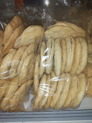 Opinii despre Panadería y Confitería La Familia în Rivera - Gastronomía y hostelería