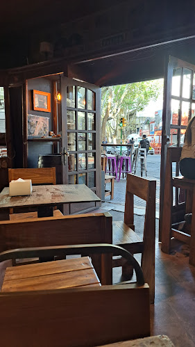 Brecha Bar y Cafe - Gastronomía y hostelería