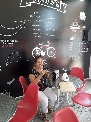 Opinii despre Heladeria Venus în Melo - Gastronomía y hostelería