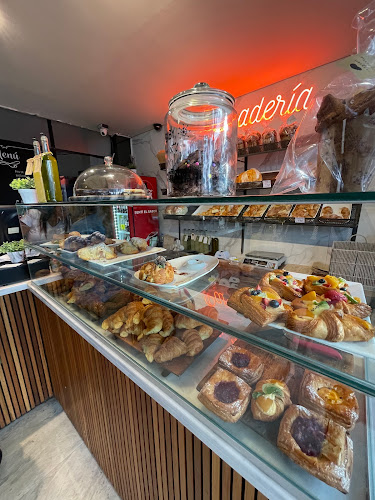 entre 9 y 11, El Trinquete 828, 20100 Punta del Este, Departamento de Maldonado