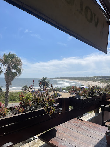 Opinii despre Parador Makarska în Cuchilla Alta - Gastronomía y hostelería