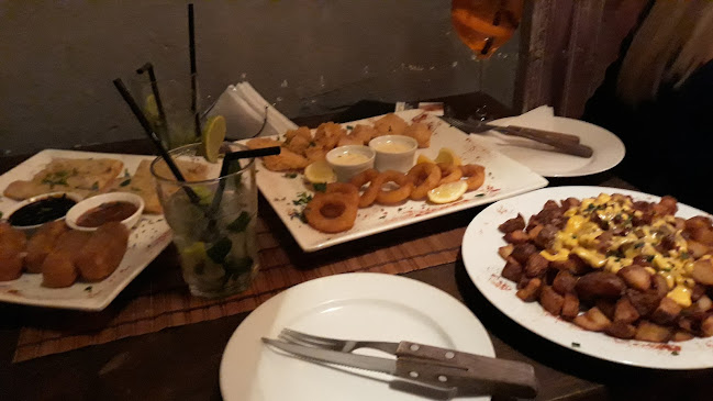 Opinii despre Tazu Bar Cultural în Montevideo - Gastronomía y hostelería