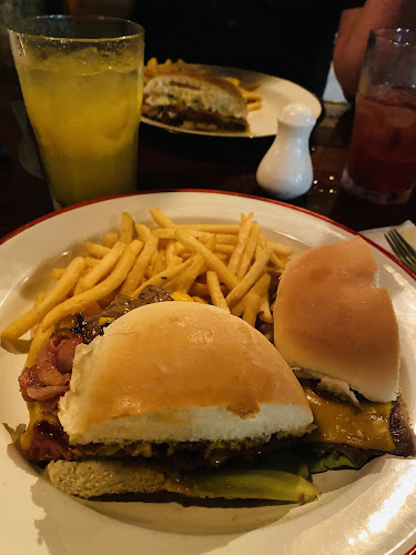 Opinii despre Chivipizza Puerto de Punta del Este în Punta del Este - Gastronomía y hostelería