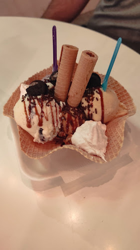 Comentarii opinii despre La Cremeria, abierto