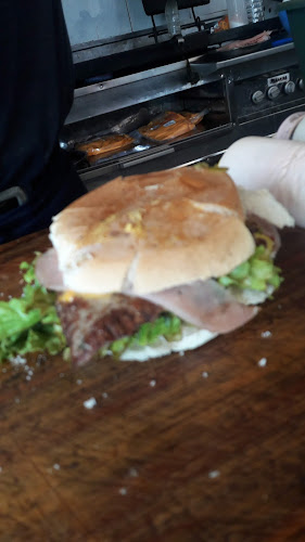 El Chivito Full - Gastronomía y hostelería