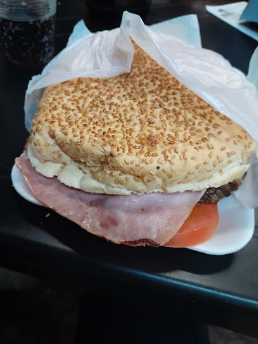 Tráiler 4 Esquinas - Rivera