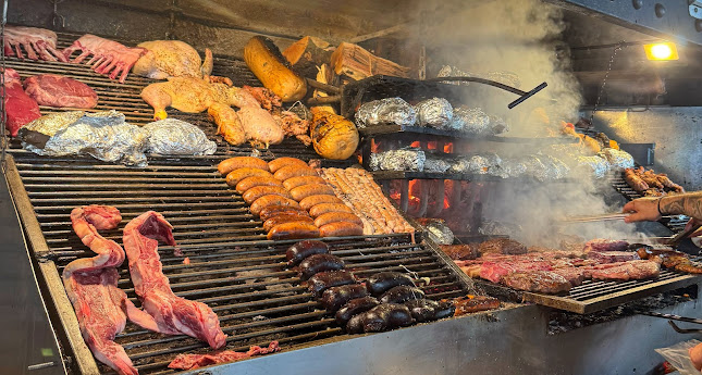 Restaurant y parrillada La Cava - Punta del Este
