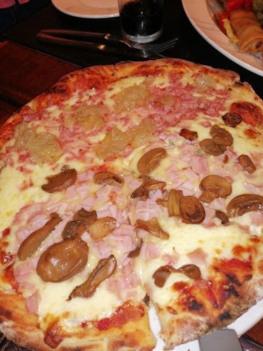 Las Tejas - Pizza & Café + Delivery - Montevideo