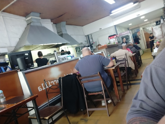 Opinii despre Roti Parrilla în San José de Mayo - Gastronomía y hostelería