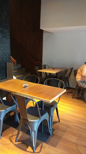 Opinii despre Praga Restaurant y Café în Montevideo - Gastronomía y hostelería