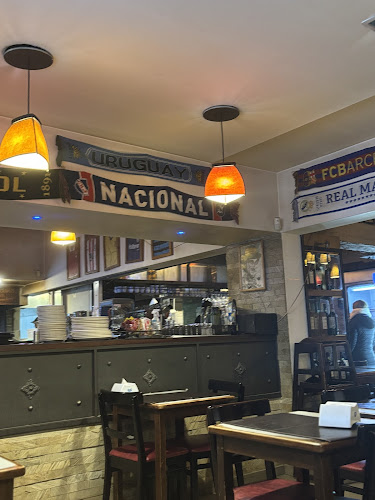 Opinii despre Bar Michigan în Montevideo - Gastronomía y hostelería