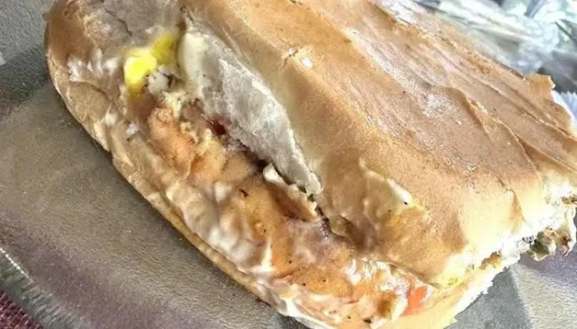 Opinii despre Chivitería El Reloj în Salto - Gastronomía y hostelería