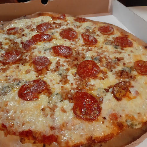 Comentarii opinii despre Pizza E Piu