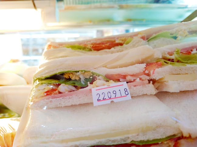 Comentarii opinii despre Socol Panadería Confitería