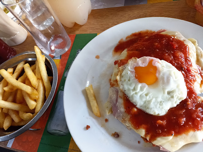 Bar y Restaurante El Amarillo