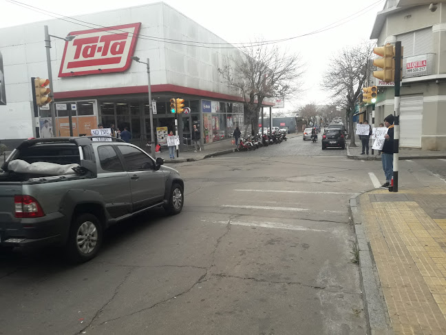 Florencio Sanchez y, 75000 Mercedes, Departamento de Soriano
