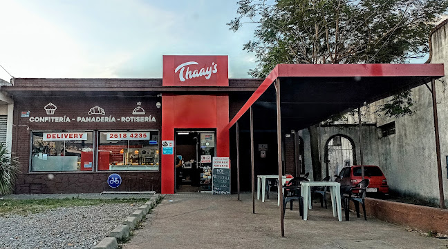 Panaderia y Confiteria Thaay's