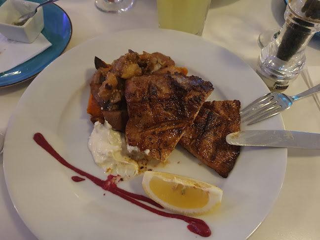 Embarcadero entre Av. Central y Rambla Club Comisión Fomento Punta Colorada - Punta Colorada Maldonado UY, 20200 Piriápolis