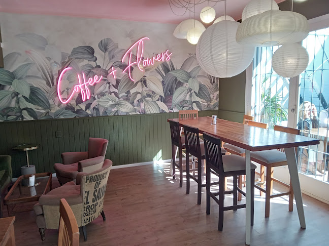 Av. Luis Alberto de Herrera 1109, 11300 Montevideo, Departamento de Montevideo