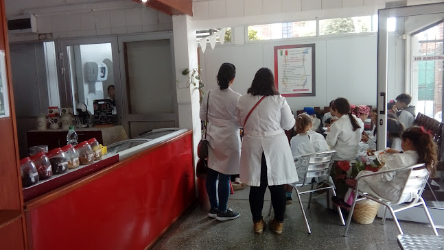 Opinii despre Messano Helado Natural în San Carlos - Gastronomía y hostelería