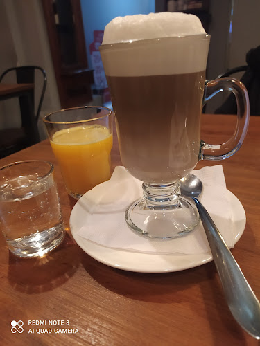 Opinii despre Café Salvo în Montevideo - Gastronomía y hostelería