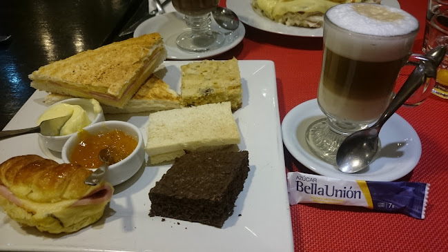 Café Tribunales (Plaza Cagancha) - Montevideo