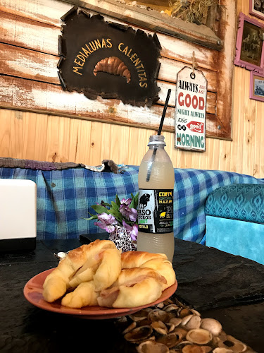 Comentarii opinii despre Medialunas Calentitas