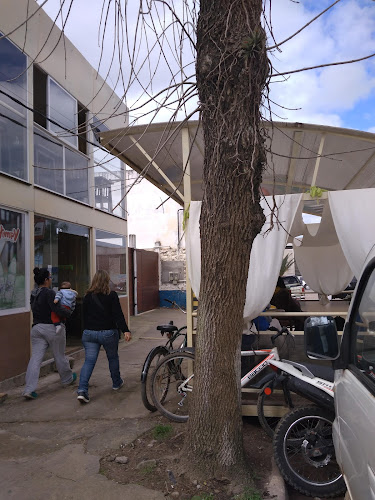 Opinii despre Comidas G.Barcelona în Chuy - Gastronomía y hostelería