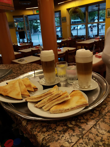 Av. 8 de Octubre 3280, 11600 Montevideo, Departamento de Montevideo