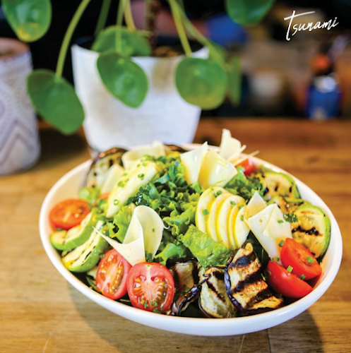 Comentarii opinii despre Tsunami Resto