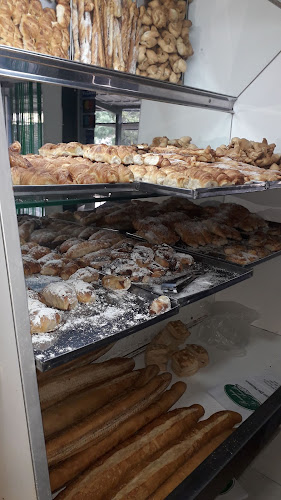PANADERÍA LA AVENIDA