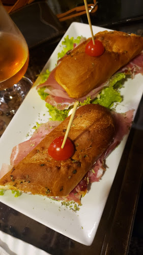 Comentarii opinii despre Caffelatte Bistró