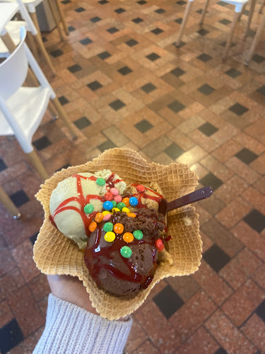 Comentarii opinii despre Giovanni Helados Artesanales