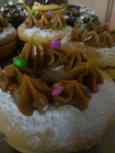 Comentarii opinii despre Panadería y Doneria Boutipan