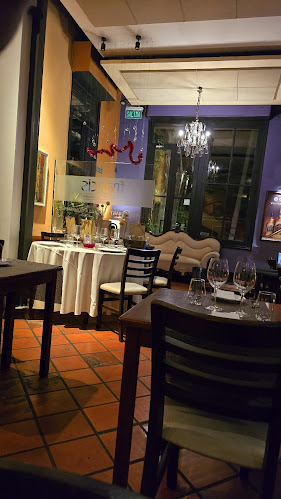 Comentarii opinii despre Francis Restaurant