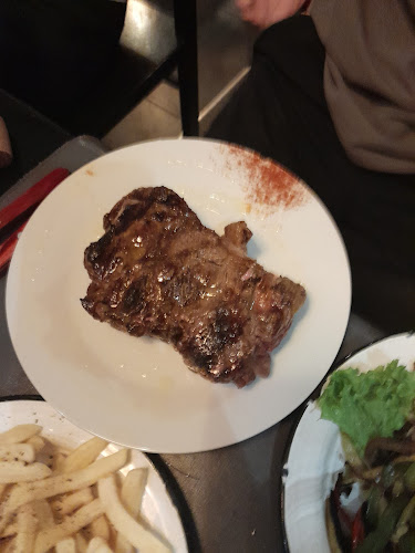 Opinii despre El tigre în Montevideo - Gastronomía y hostelería