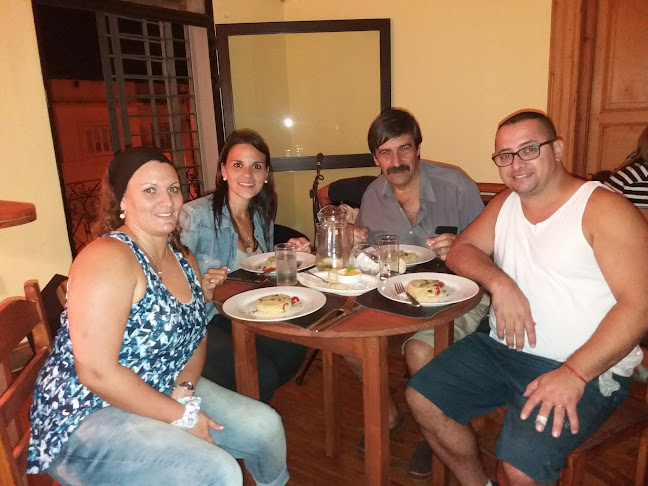 Opinii despre Los Alpes în Montevideo - Gastronomía y hostelería