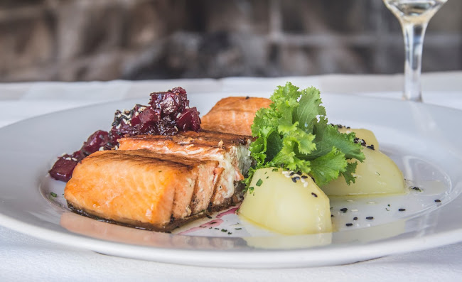 Opinii despre Restaurante La Corniche în Piriápolis - Gastronomía y hostelería