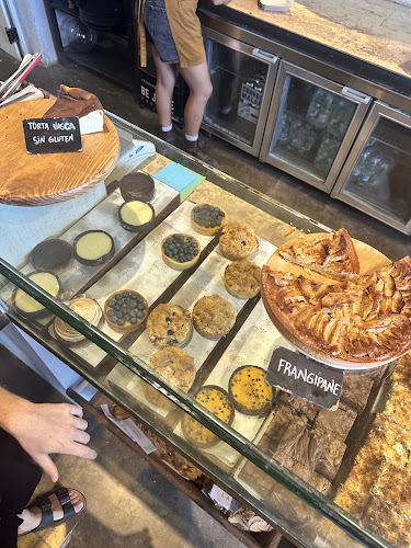 La Linda Panadería y Café - Gastronomía y hostelería