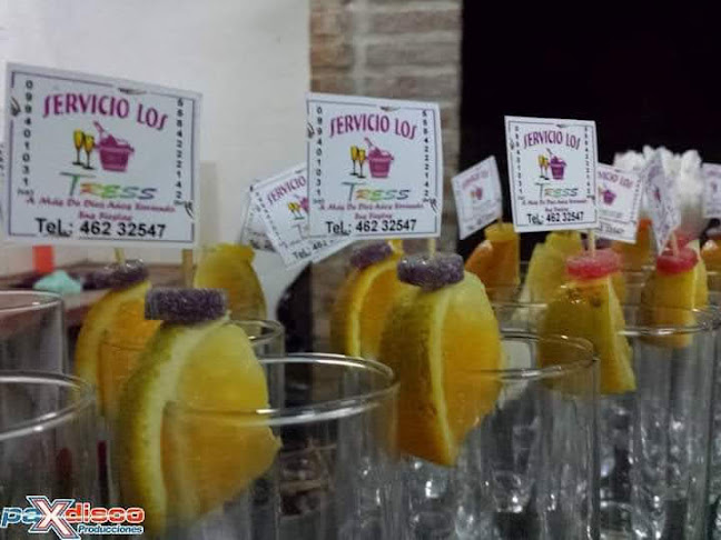 Los Tress Servicio de Catering - Rivera