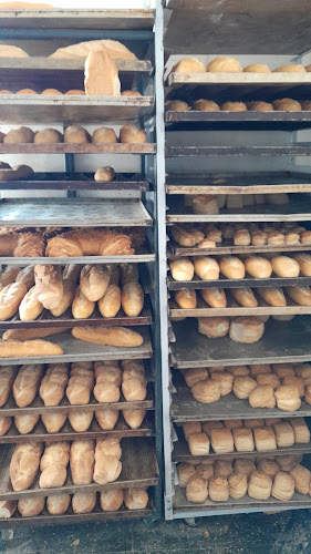 Panadería Confitería Confi-Pan Lo del Cubano