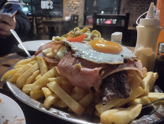 Opinii despre Enrico Pizza Resto în Montevideo - Gastronomía y hostelería