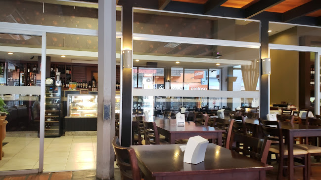 PANZ PIZZERÍA & RESTAURANTE - Gastronomía y hostelería