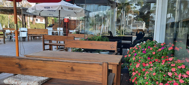 Opinii despre Cyrano Punta del Este în Punta del Este - Gastronomía y hostelería