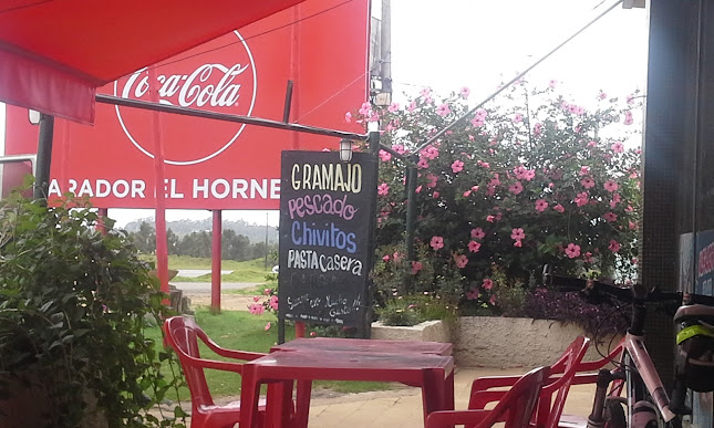 Parador El Hornero - Gastronomía y hostelería