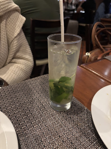 Francis Restaurant - Gastronomía y hostelería