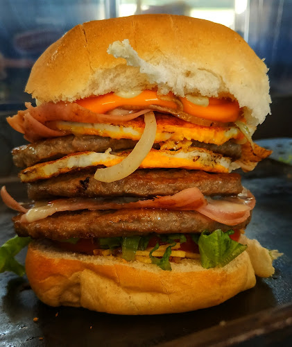 Comentarii opinii despre Hamburguesería Mel Y Dan