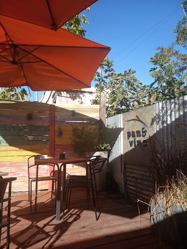 Opinii despre Pan y Vino Almacén de Alimentos în Pando - Gastronomía y hostelería