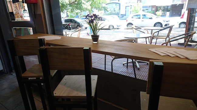 Comentarii opinii despre Simona