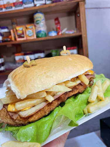 A LO DE MARTHA - Dolores